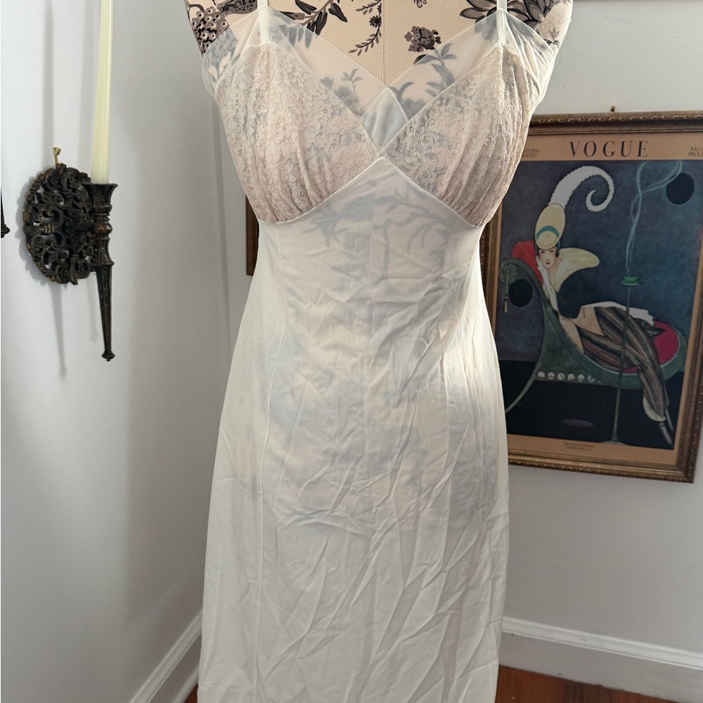 Vintage Elegant Cream Women's Slip